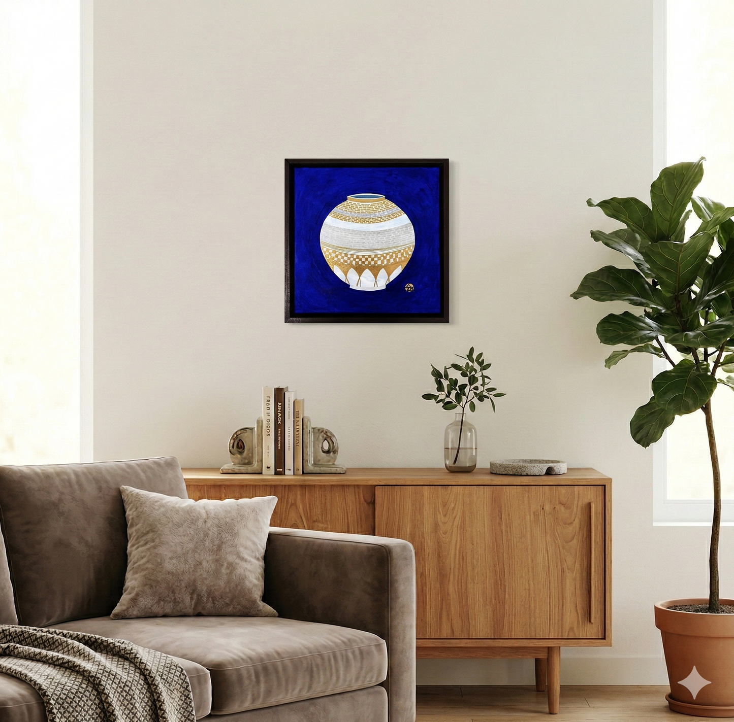 Heritage in Gold: A Modern Korean Vessel (13.2 x 13.2 inches) image 3